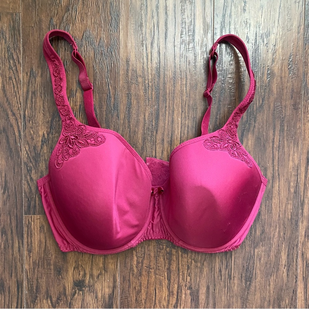 Lace Trimmed Bra in Deep Red
